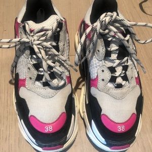 Balenciaga Triple S sneaker